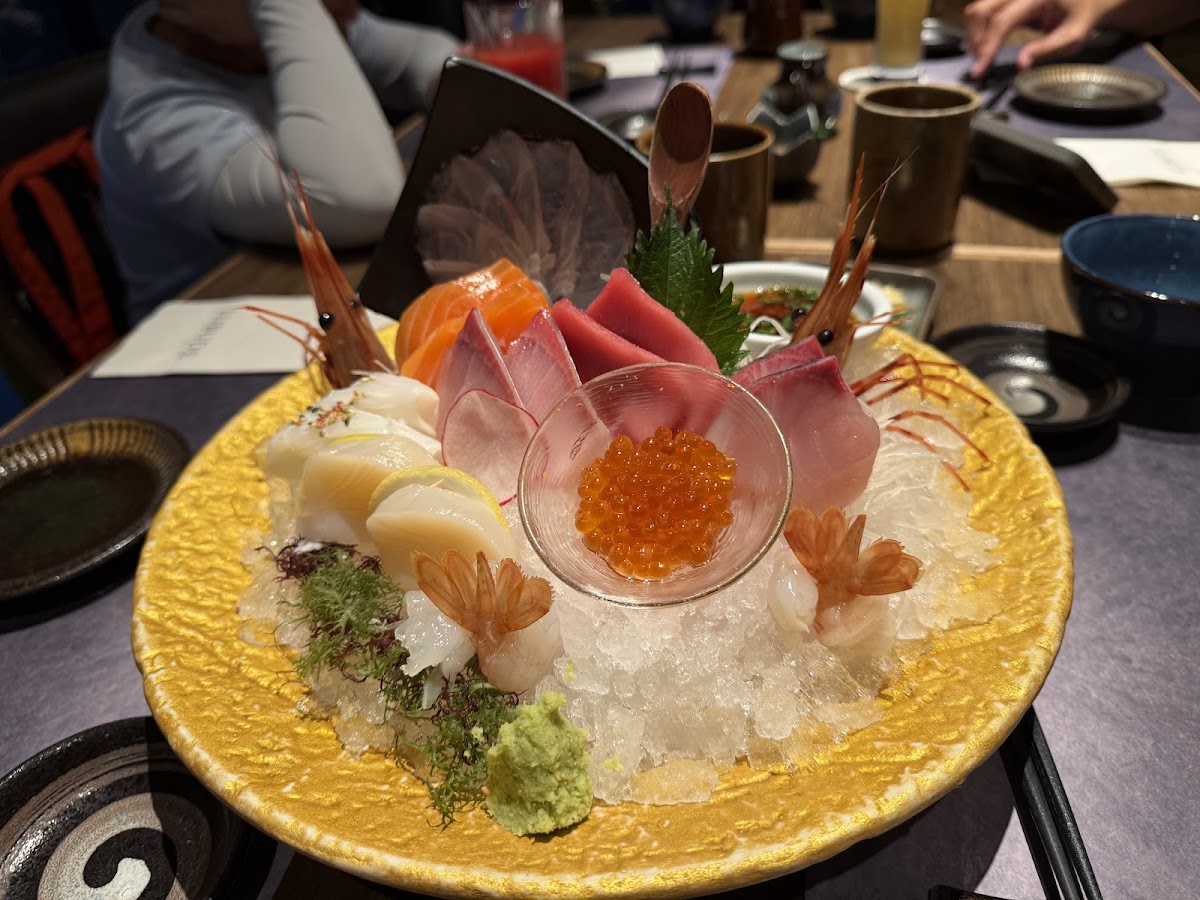 Ana Ten in Tsim Sha Tsui