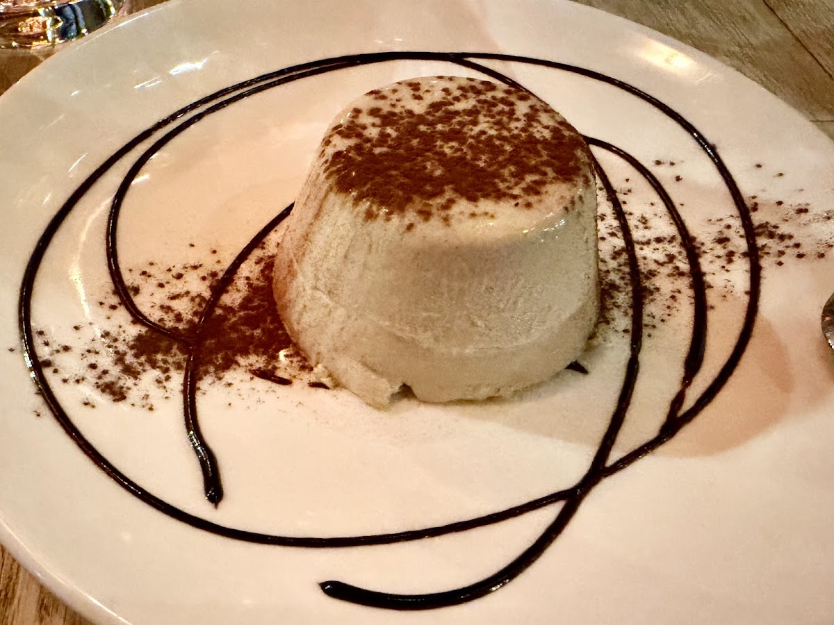 Ask for Alonzo in Wan Chai