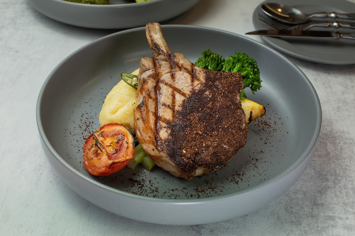B.O.T.H. Eatery in Tuen Mun