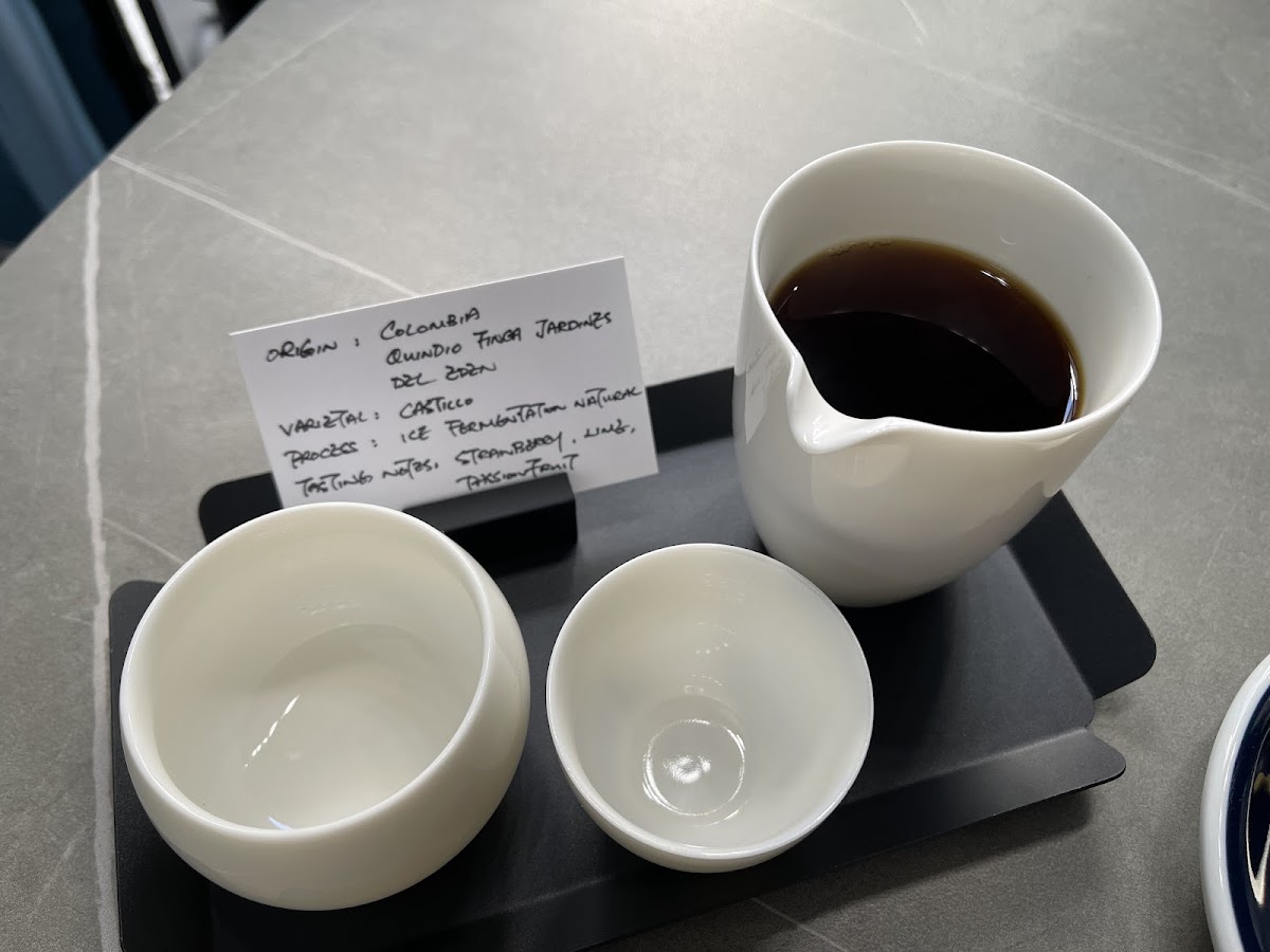 Cafe Polarize in Central/Western