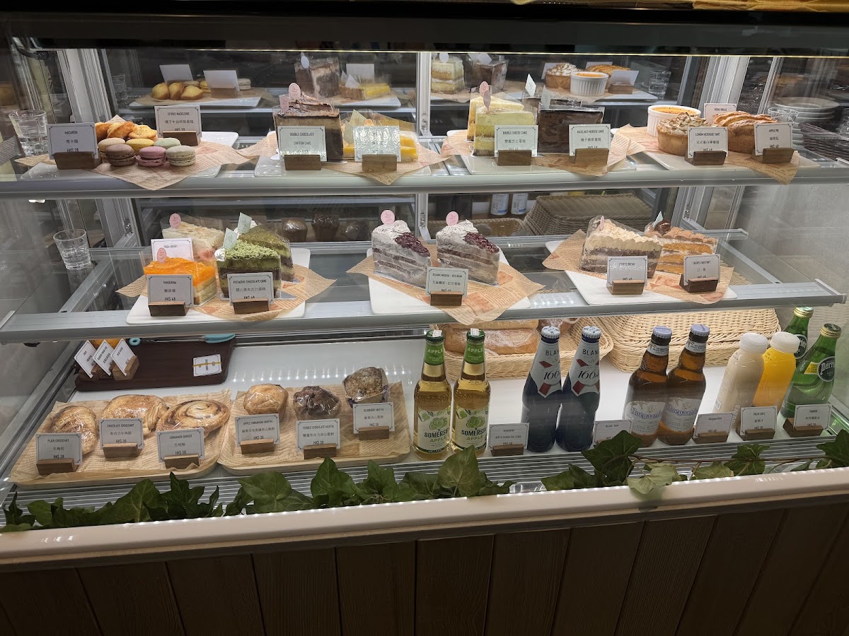 Cheri Cafe in Mong Kok