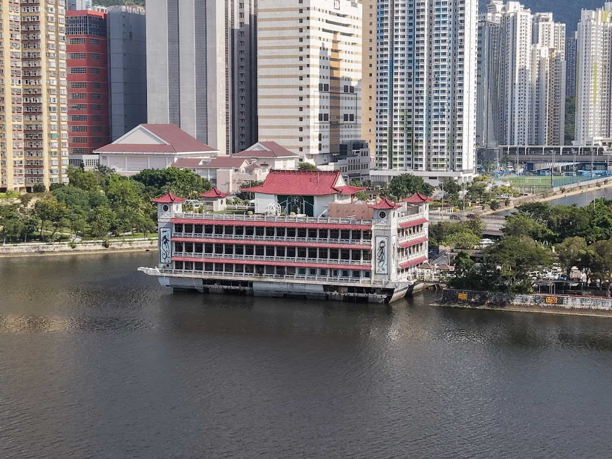 Club One Riviera in Sha Tin