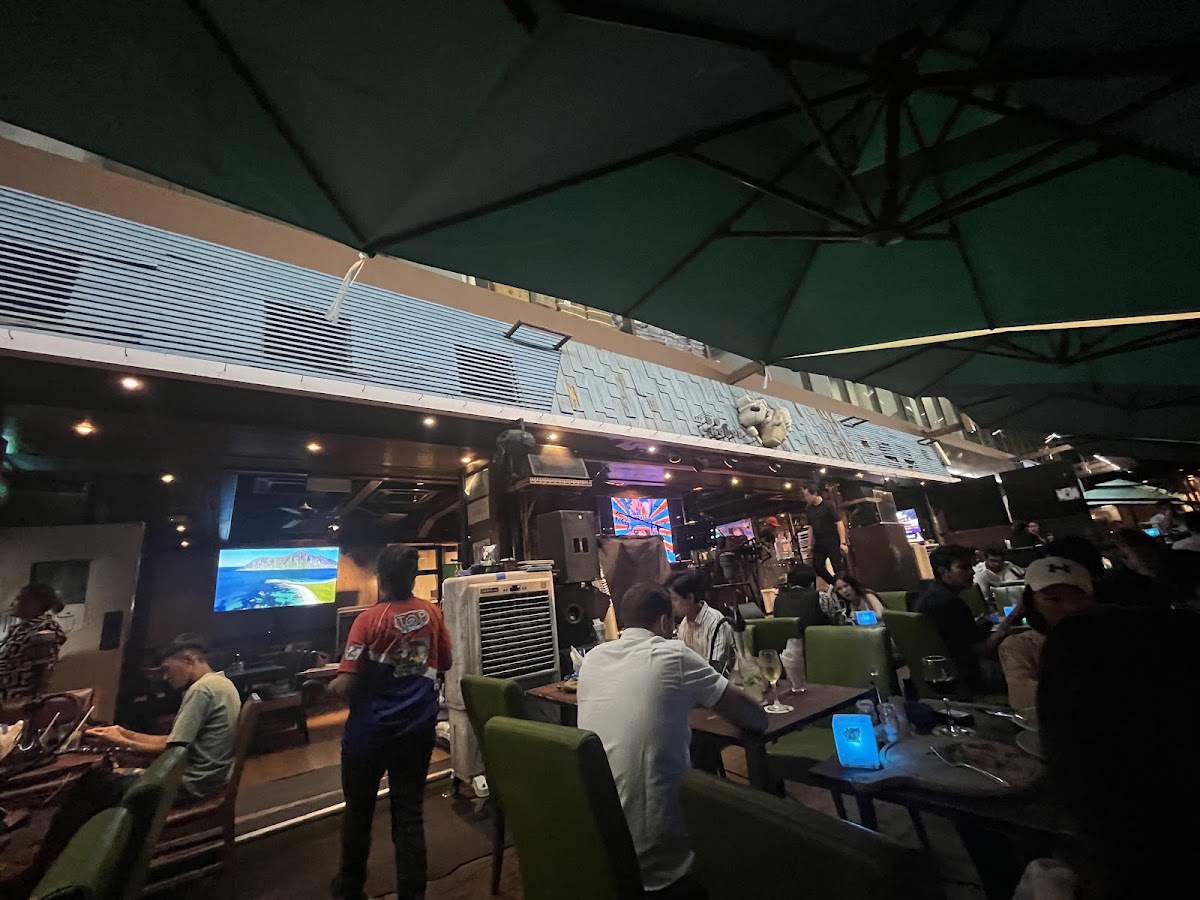 Dog House Tst in Tsim Sha Tsui