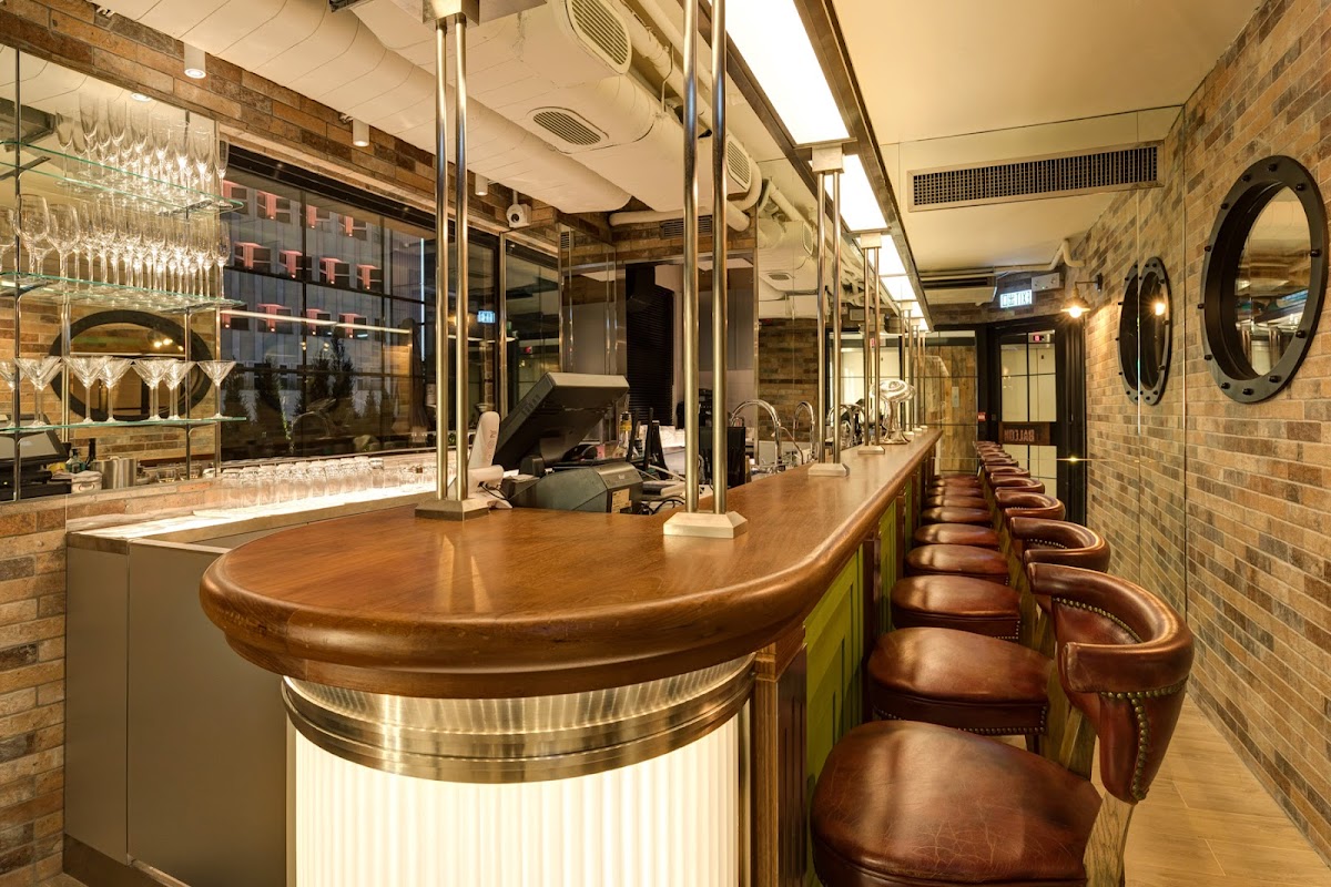 El Balcon in Central/Western