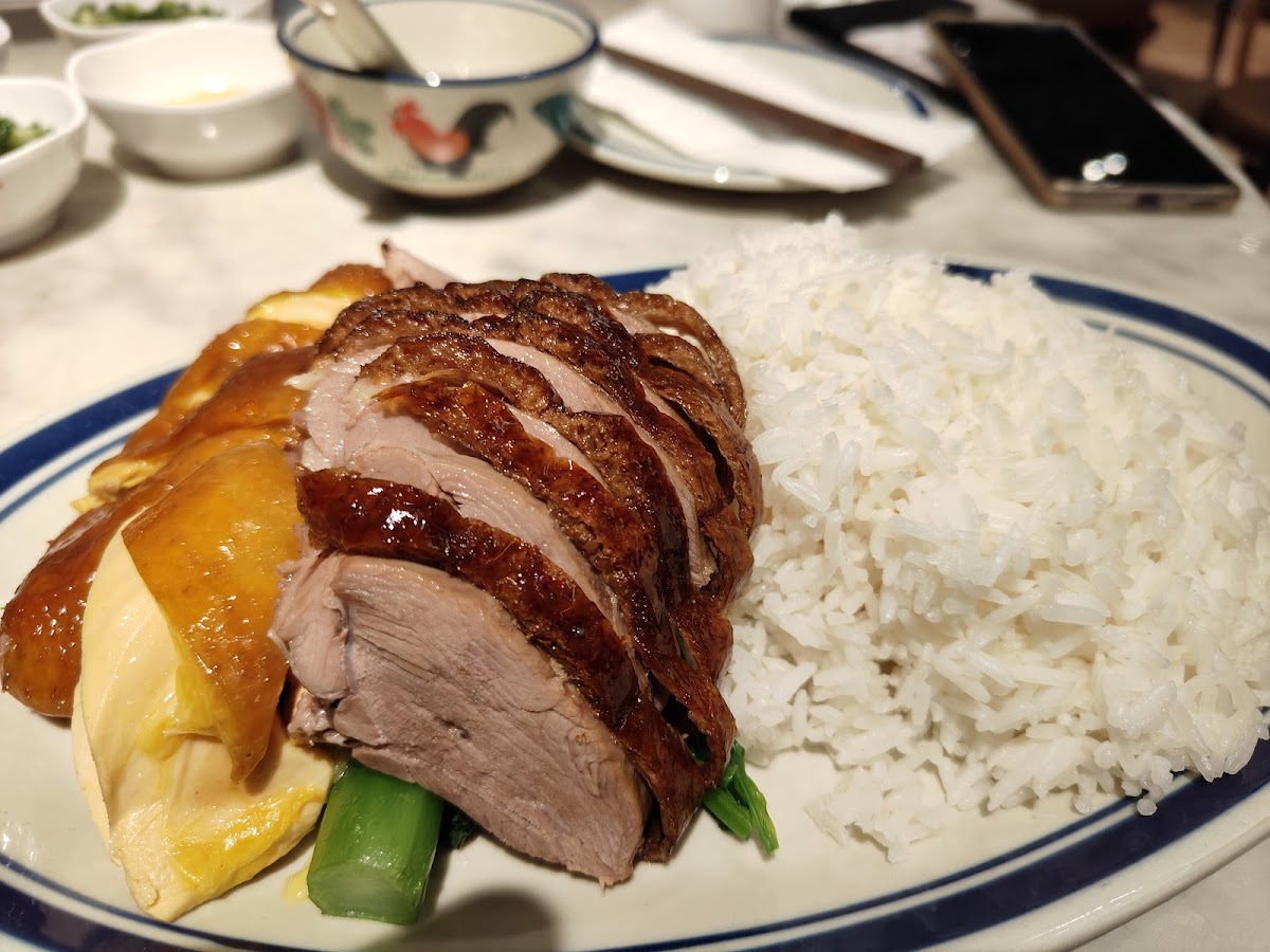 Four Seasons Canteen in Tai Po