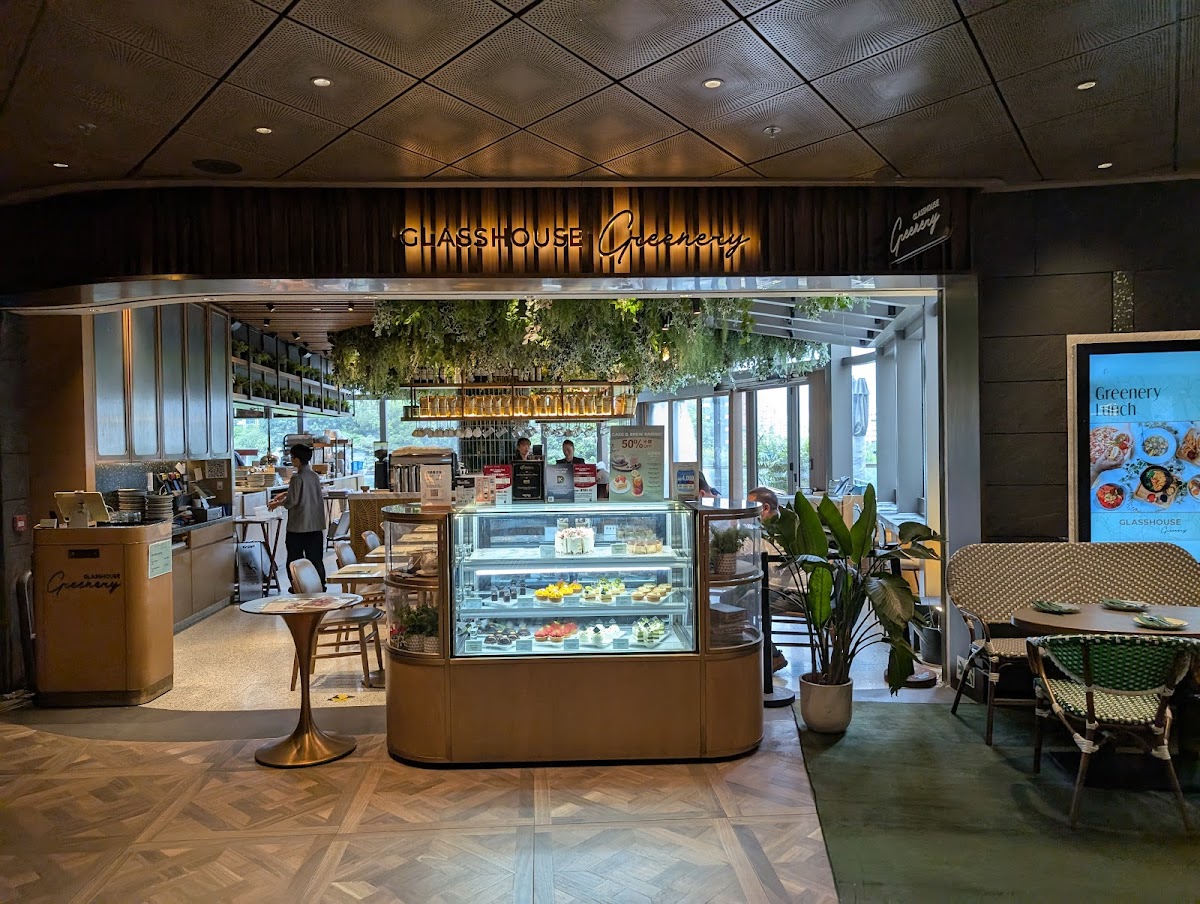 Glasshouse Greenery in Tsim Sha Tsui