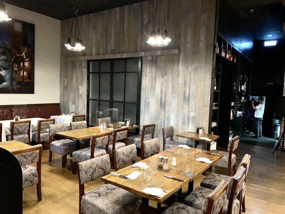 Grill 28 in Wan Chai