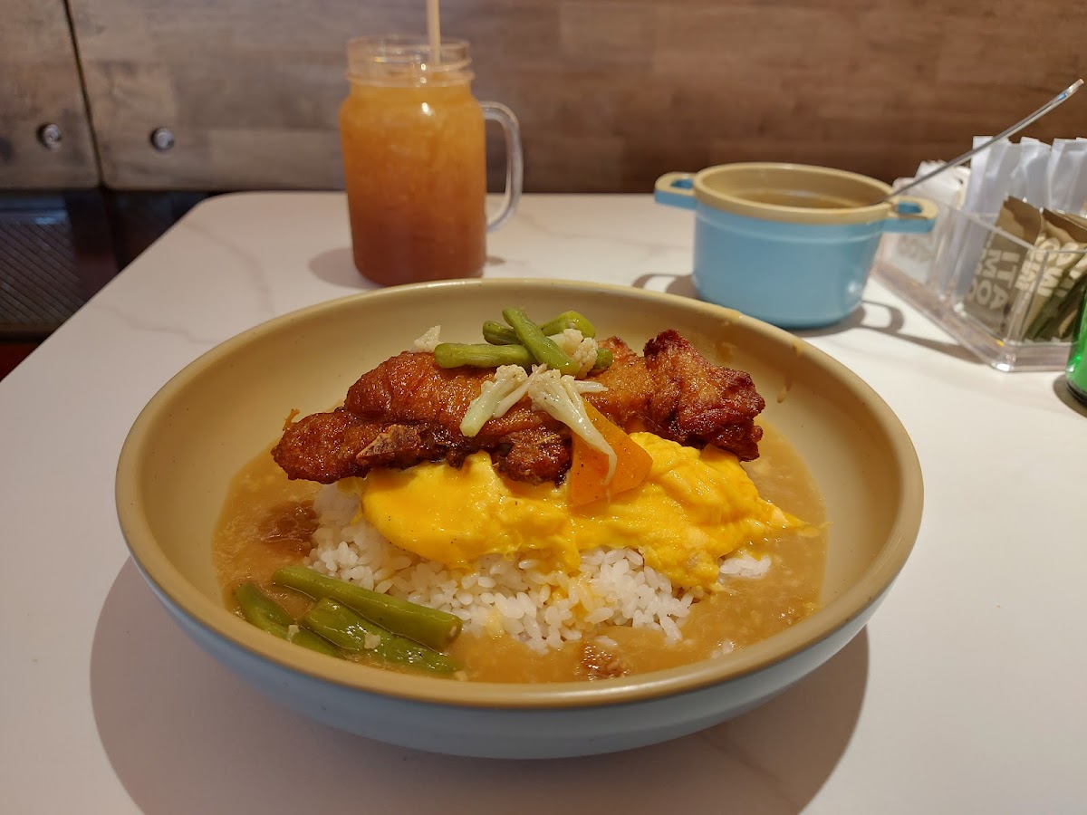 Itamomo Chicken Factory in Eastern