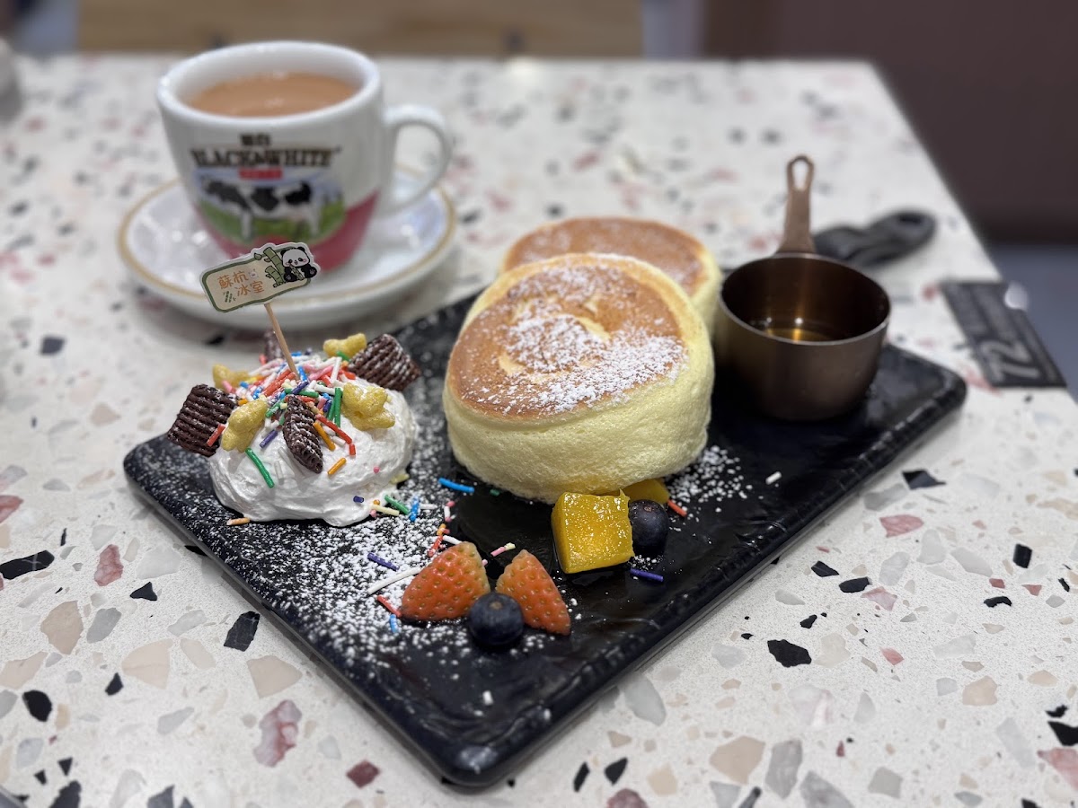 Jervois Cafe in Mong Kok