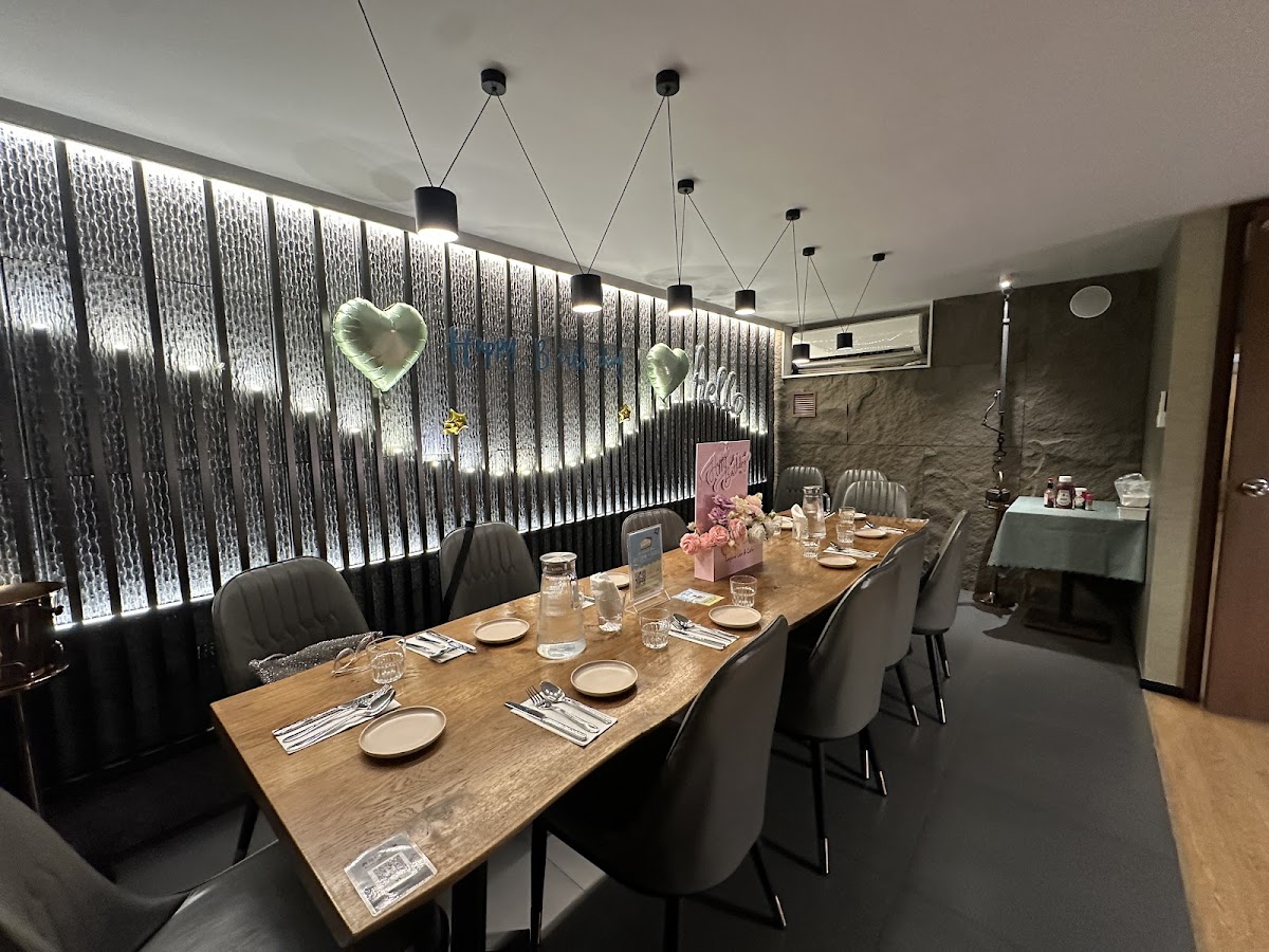 Lagom Bar & Cafe in Wan Chai