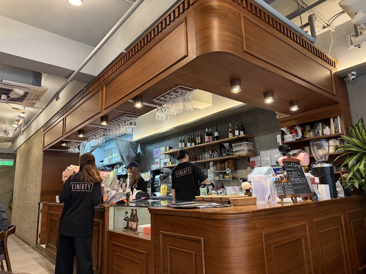 Liberty Coffee & Wine in Tsim Sha Tsui