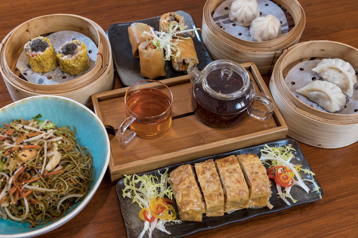 Lock Cha Tea House in Central/Western