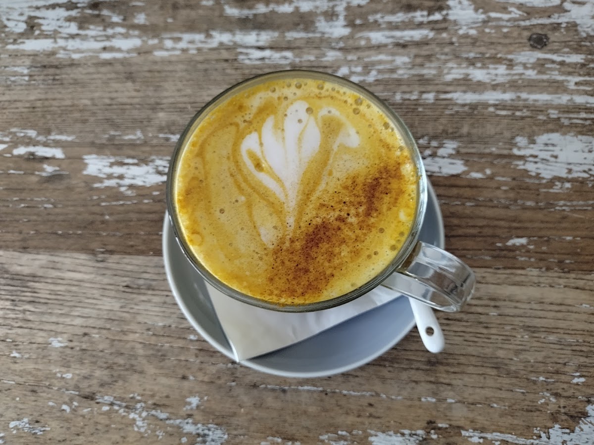 Pause Cafe in Islands