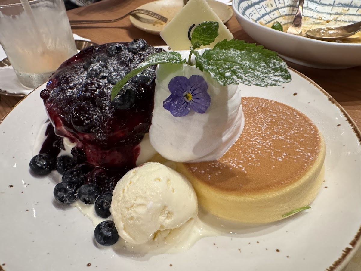 Phi Coffee & Pancake (7) in Kwun Tong