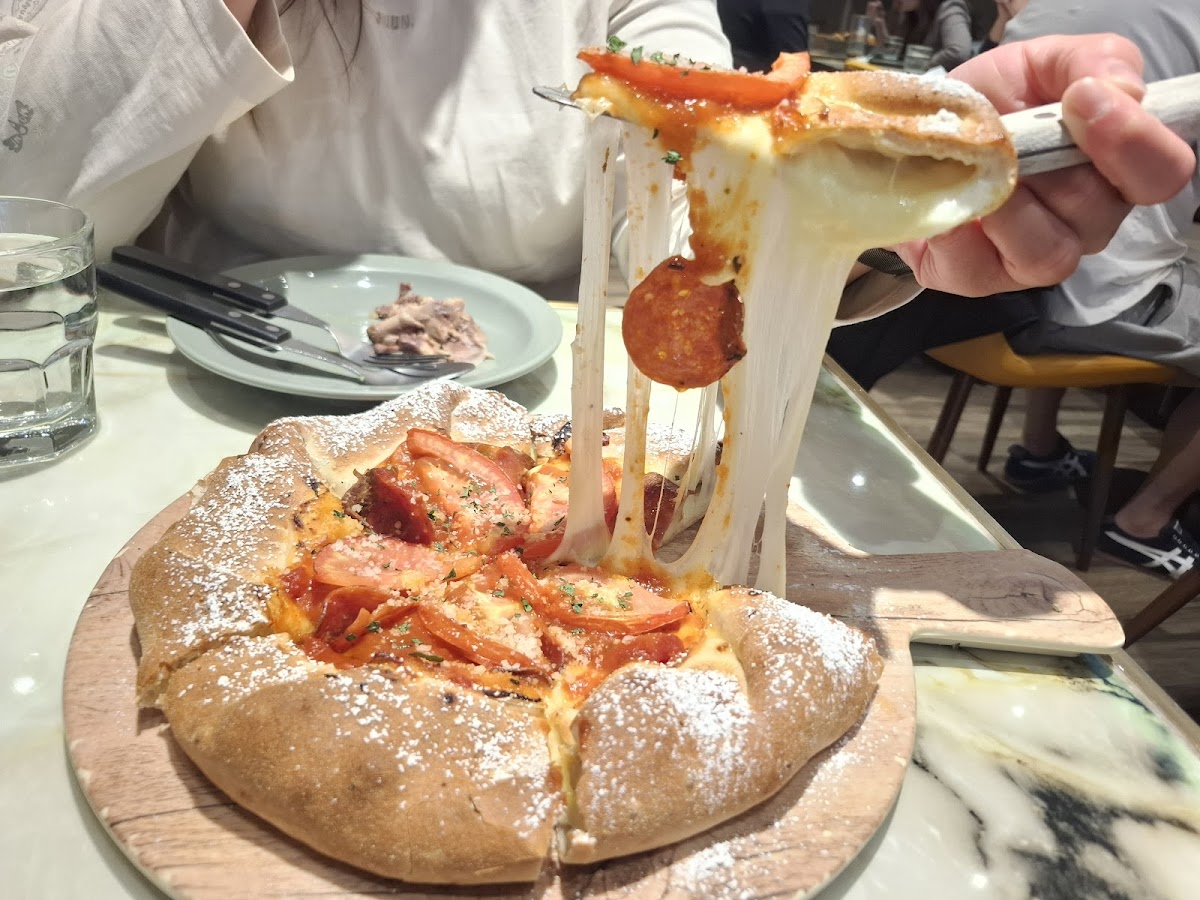 Pizza Maru in Tsuen Wan
